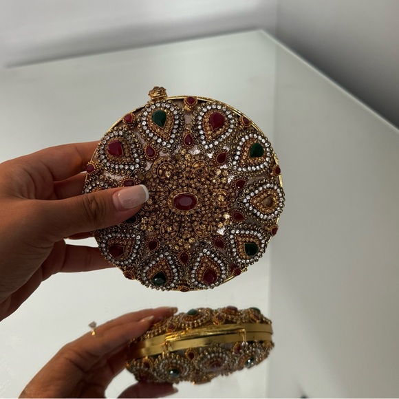 Traditional clutch - Picture 2 of 3